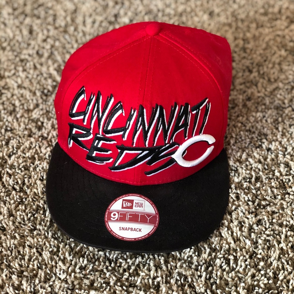 Cincinnati Reds snapback